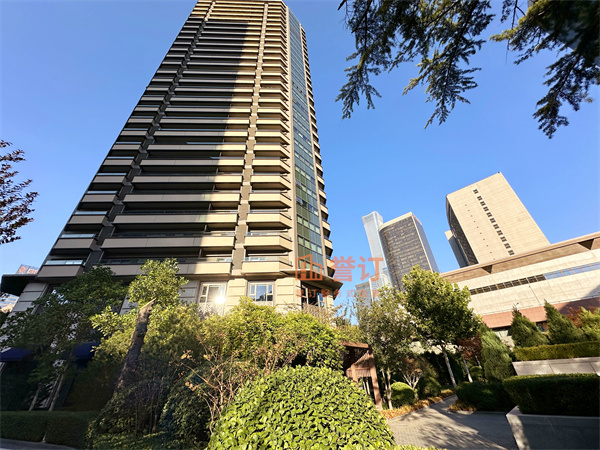 北京国贸公寓出租渠道加入国贸公寓高端住户社群，体验与跨国机构高管、驻华外交官及国内大企业高管的神奇共居之旅。