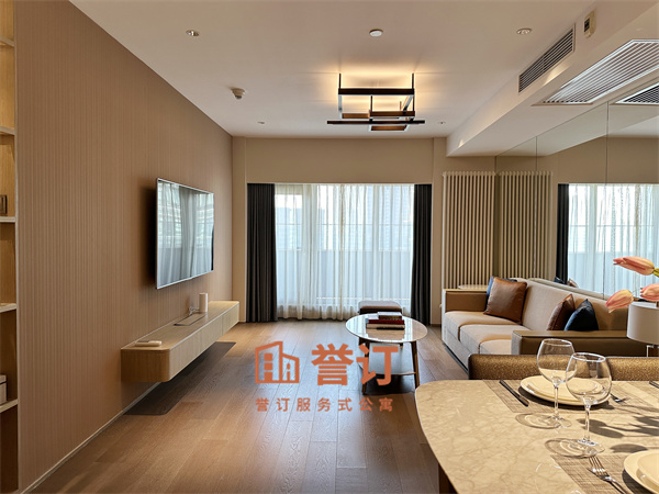 北京国贸公寓出租渠道360°探秘帝都精英之选：北京国贸公寓，一站式奢享生活新纪元